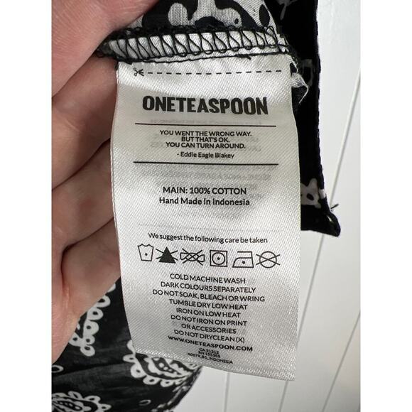 One‎ Teaspoon Hand Batik Paisley Western Shirt - Black NWT Size XS - Picture 11 of 11